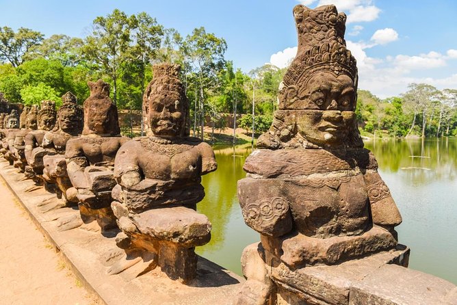 Angkor Sunrise Vespa Tour / Tuk Tuk or Car - Angkor Sunrise by Vespa: the 4:30am start that pays off