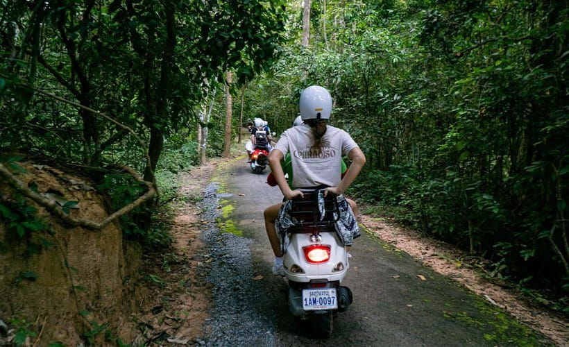 Angkor Wat: Guided Vespa Tour / Tuk Tuk or Car - Price and logistics: what $29 really buys (and what it doesn’t)