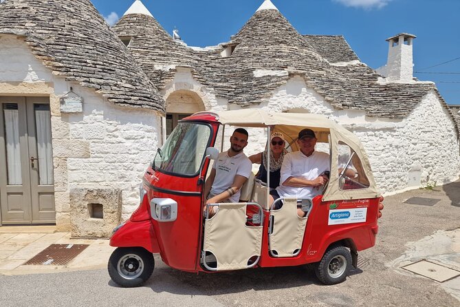 Audio Tour Alberobello with Bee Calessino/ e-Vespa /Fiat Mickey Mouse - Key highlights at a glance