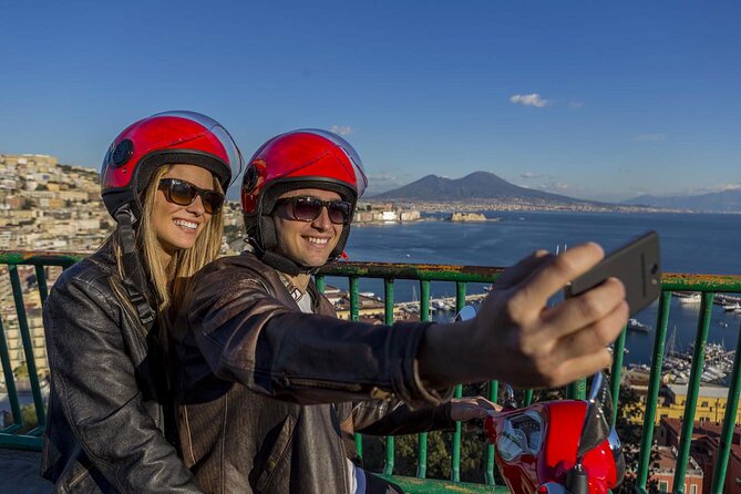 Audioguided Vespa Tour of Naples (Vespa with driver) - Helmets, Bad-Weather Gear, and What to Wear (So You Don’t Hate It)