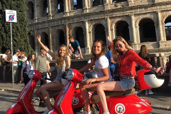 Beautiful Roma Tour on Vespa with Driver - Giardino degli Aranci and the Buco della Serratura Finish