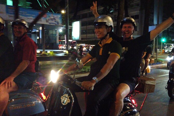 Bia & Bites - Saigon Craft Beer on Vintage Vespa with Dinner - District 1 stop 3: beer history, style talk, and two more pours