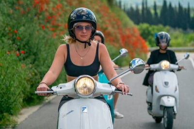 Chianti Vespa Tour with Lunch from Florence & E-car Option - The ride setup: safety briefing, practice, and who gets what vehicle