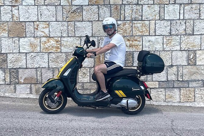 Corfu 300cc Vespa Scooter Rental - Price and value: what $86.89 buys you (and what it doesn’t)