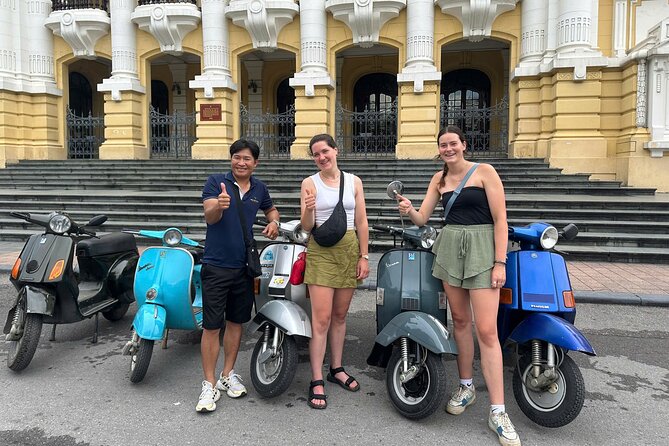 Discovery Inside Ha Noi City Tour By Vespa - West Lake and Trúc Bạch: a short break from the noise