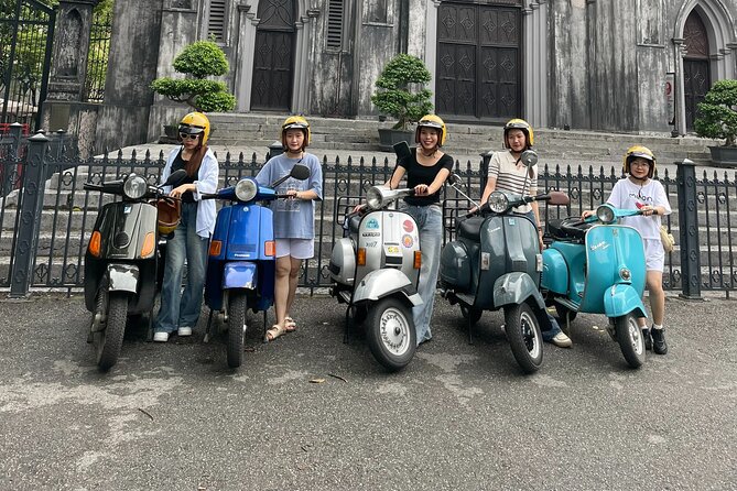Discovery Inside Ha Noi City Tour By Vespa - Group size, timing, and riding comfort tips