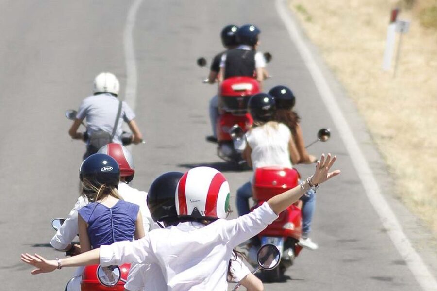 Florence/Badesse: Tuscany Group Vespa Tour with Wine Tasting - What Makes This Vespa Tour Special Beyond the Usual Wine Stops