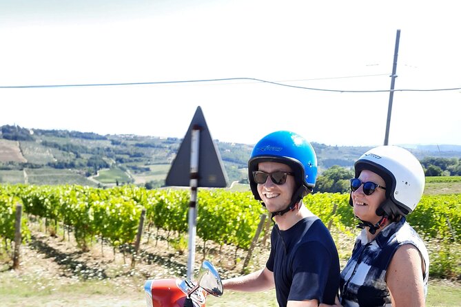 Florence Vespa Tour as a Passenger, max 6 people + Wine Window! - The 90-minute plan: meeting point to return to Via dei Pandolfini