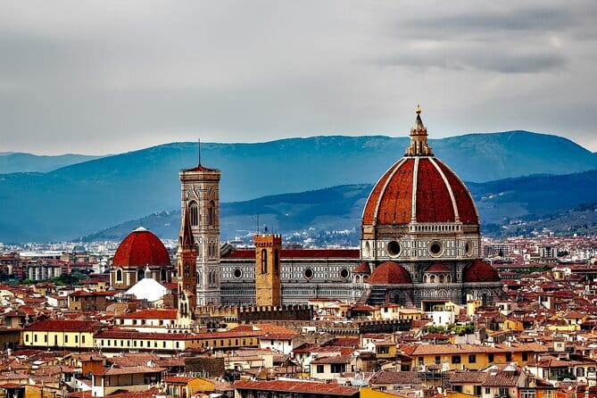 Florence Vespa Tour: Tuscan Hills and Italian Cuisine - Back on the road then back to Florence: pacing, photos, and when to relax