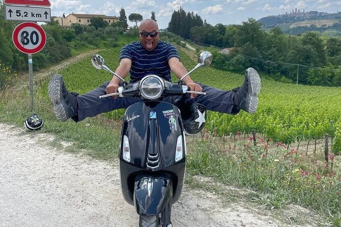 From San Gimignano: Tuscany Vespa Tour, Lunch & Wine Tasting - Barberino Tavarnelle meeting point and why the 10:00 start takes time