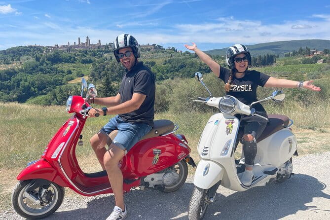 From San Gimignano: Tuscany Vespa Tour, Lunch & Wine Tasting - San Gimignano winery lunch: three wines, olive oil tasting, and a guided property walk