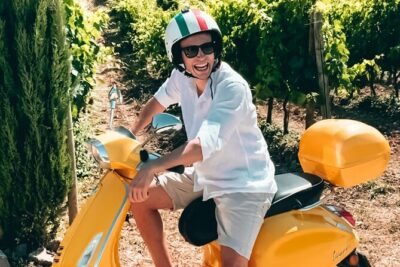 Full-Day Chianti Tour by Vespa Scooter from San Gimignano - From San Gimignano to Chianti: where the day starts and how it flows