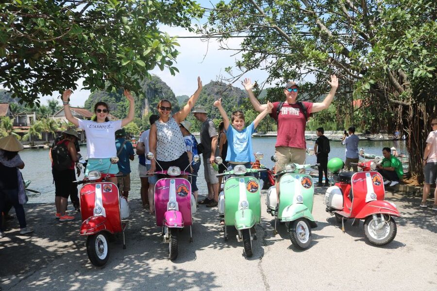 Hanoi 4.5-Hour Vespa Tour city tour - Phu Tay Ho, Flower Farm Seasonality, and Dragon Tails (2010)