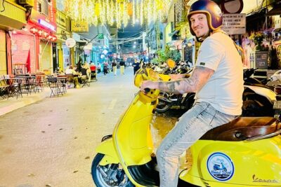 Hanoi After Dark Vespa Tour (4 hours): Street Food & Night Vibes - Stop 1: Hoan Kiem at 6 PM and the Fast Way to Get Oriented