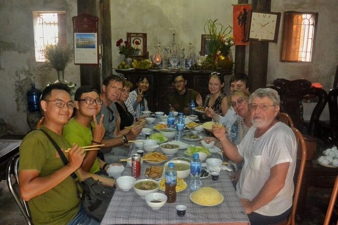 Hanoi Vespa Tours: Food + Culture + Fun on Army Vespa - Stop 1: Chợ Trời Backstreets (About 1.5 Hours)