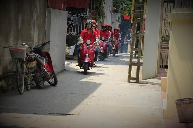 Hanoi Vespa Tours: Hanoi After Dark Vespa Food Tours - Meeting Point, Pickup, and How the Night Starts Easy