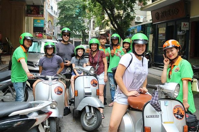 Ho Chi Minh Vespa City Tour 4,5 hours - Stop 2: Notre Dame Cathedral and the post office history break