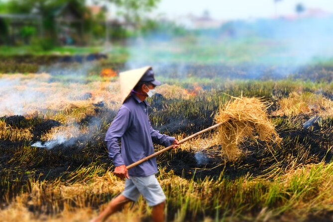 Hoi An Countryside Vespa Tour: Food, Culture & Daily Life - Rain, comfort, and how to enjoy the ride instead of fighting it