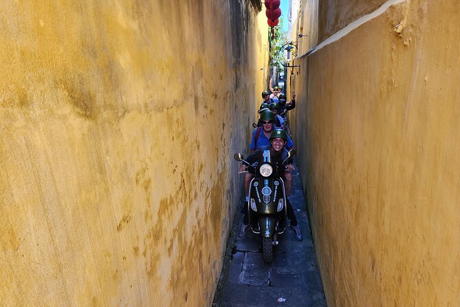 Hoi An Vespa Tours: Hoi An Highlights and Hidden Gems - Stop 3: Cam Chau Coffee Break That Feels Local