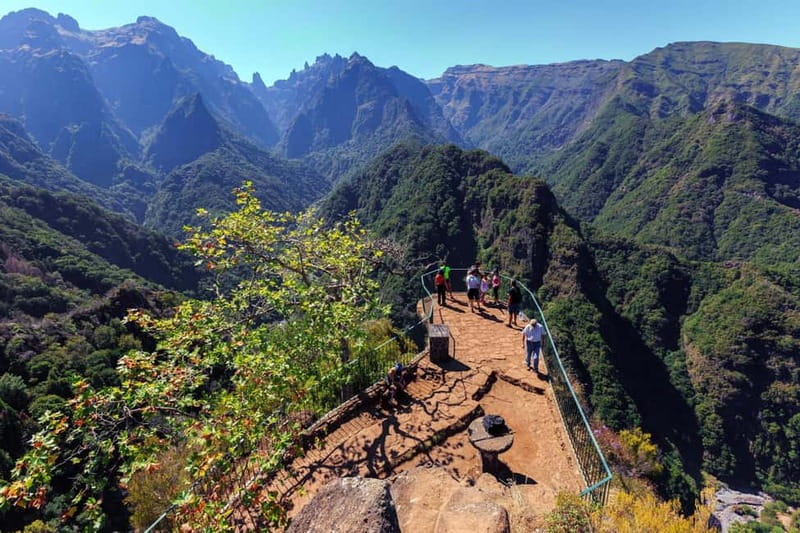 Madeira: Private Guided Vespa Tour Mountains (7hrs) - Machico and Miradouro das Neves: end with bay views