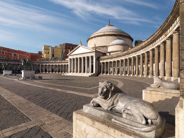 Naples: Private Classic Vespa City Tour - A Bay-of-Naples Break: Via Petrarca and Gulf Views