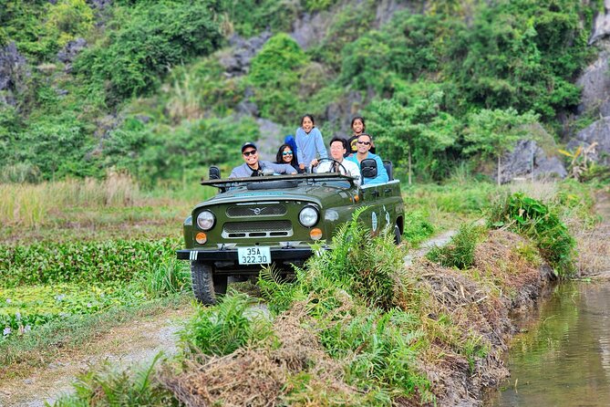 Ninh Binh HIGHTLIGHT & HIDDEN GEM Tour From Hanoi: Skip-The-Line - Hoa Lu Ancient Capital: a fast history stop that adds context