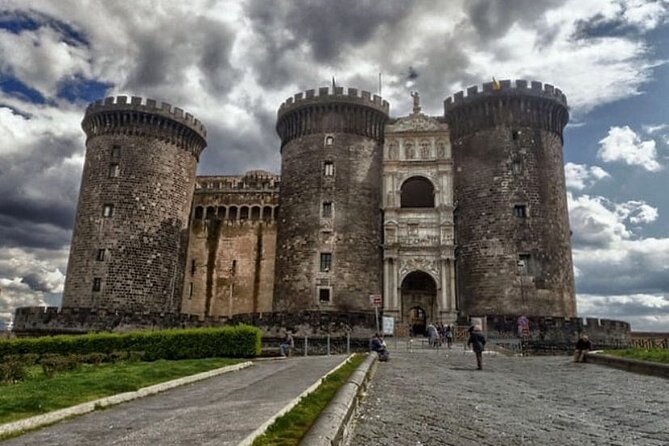 Panoramic and Historical Vespa Tour Naples - Lungomare Caracciolo: speed, sea breeze, and classic Naples energy