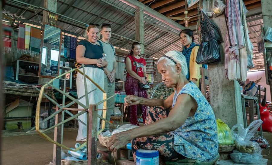 Phnom Penh: Walking Tour, Food Tour & Sunset Cruise - Royal Palace: Throne Hall, Palace Gardens, and the Best Photo Angles