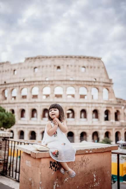 Photo Shoot in Rome with Vespa And Vintage Fiat 500 Options - Language, Group Size, and Who’s Running the Show