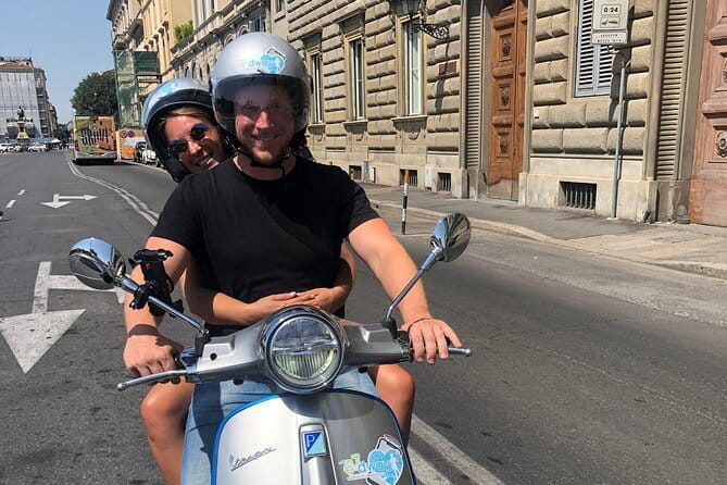 Rent your Electric Vespa 45 in Florence for 8 hours - Why an Electric Vespa Beats a Car (Especially in Florence)