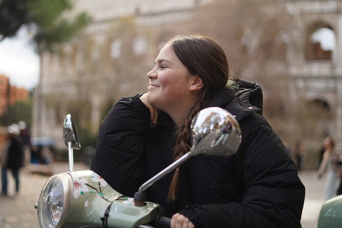 Roma Vespa Tour Pick-up from Hotel - Stop 1: Outside-Colosseum photo time from Via del Colosseo