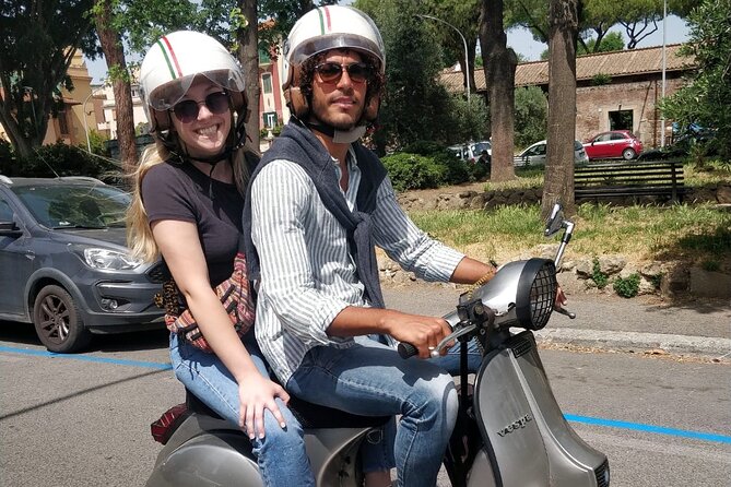 Rome by Vespa: Classic Rome Tour with Pick up - Aventine Hill and Santa Sabina: Orange Garden Views With a Calm Pace