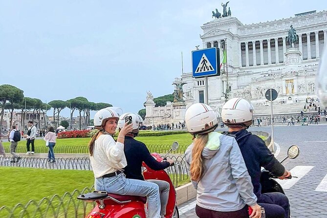 Rome by Vespa: Classic Rome Tour with Pick up - What’s Included (And What You’ll Need to Pay Separately)