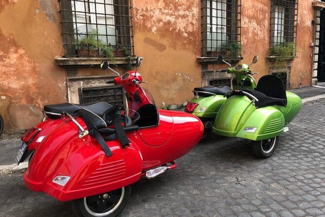 Rome City Highlights & Hidden Gems: Vespa Sidecar Guided Tour - Colosseum, Palatine Hill, and Circus Maximus: seeing the icons at speed