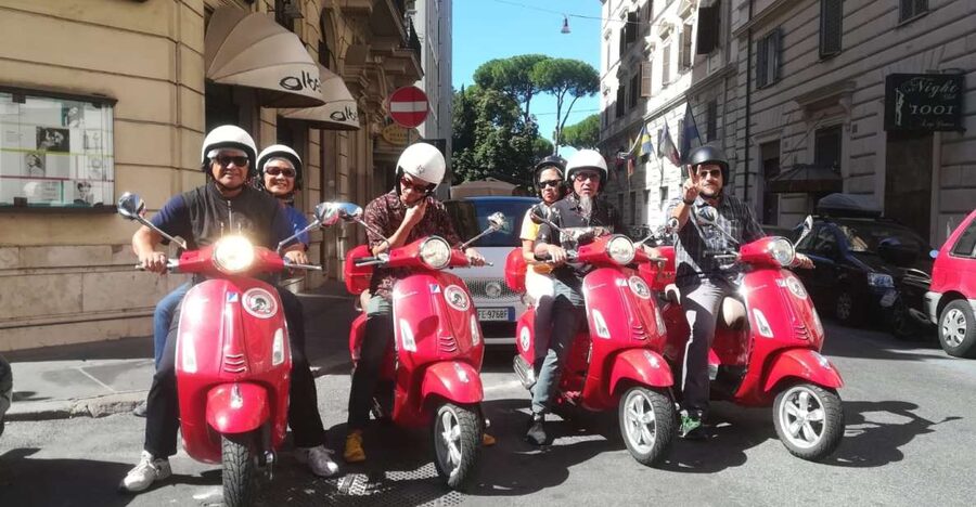 Rome: City Highlights Vespa Tour with Driver - Why a Driver-Led Vespa Tour Fits Rome So Well