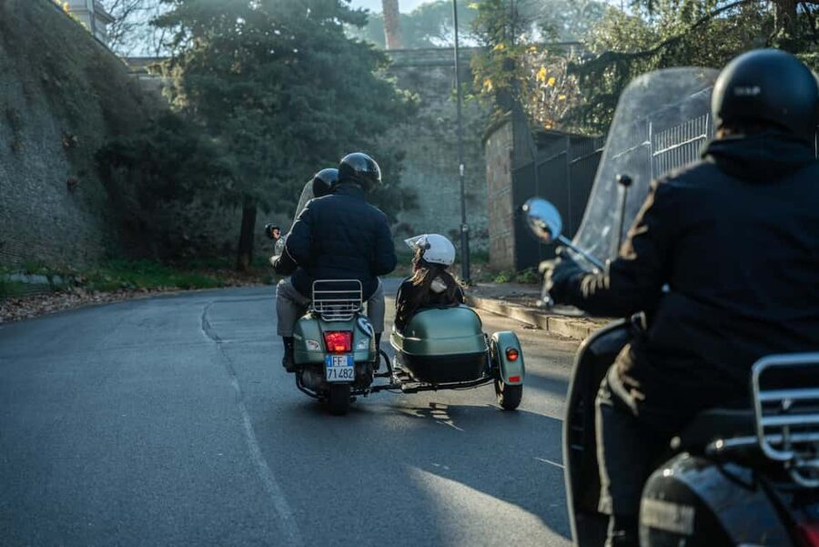 Rome: Evening Vespa Sidecar City Tour - Aventine Hill and Giardino degli Aranci: viewpoint time that actually pays off