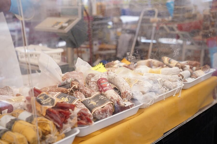 Rome: Guided City Food Tour by Vespa and Tastings - Getting from stop to stop without losing the vibe