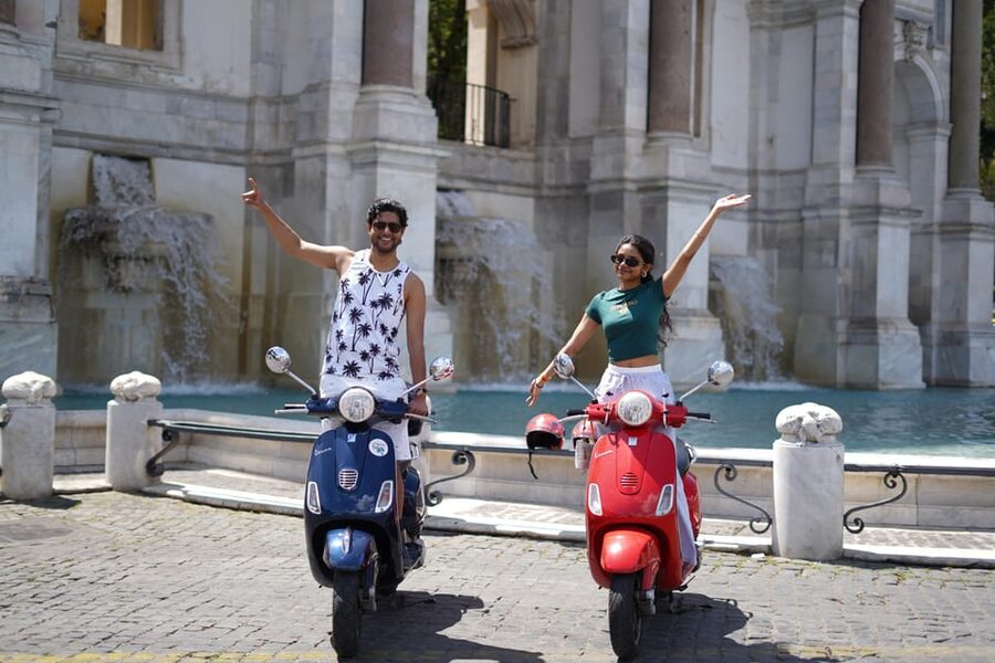 Rome: Guided Vespa Tour with Photo Stops - Vespa Touring Setup: Passenger-Only, Helmet Gear, and Real Driver Confidence