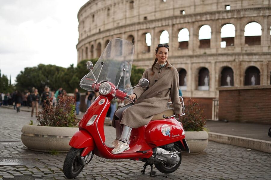 Rome: Guided Vespa Tour with Photo Stops - Circus Maximus Pass-By: Quick View of Ancient Scale