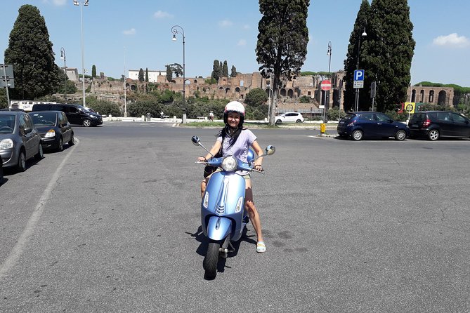 Rome Highlights by Vespa Private guided Tour - Colle del Gianicolo to St. Peter’s Square: hill views and the Vatican reveal