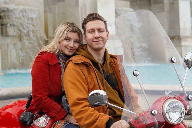 Rome Lizzie McGuire Experience with Vespa Tour - Fontana dell’Acqua Paola near San Pietro in Montorio: the big fountain moment