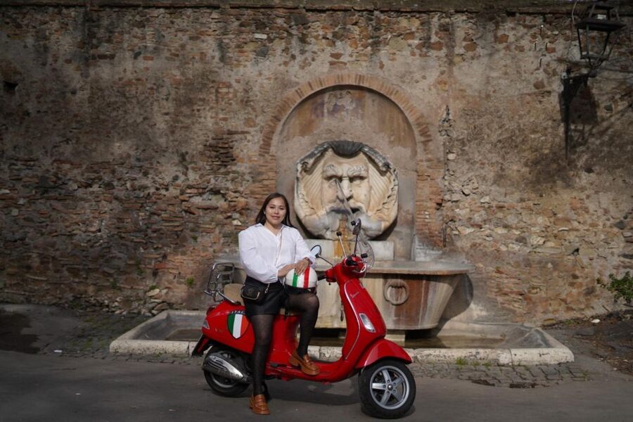 Rome: Photo Tour by Vespa Scooter - Giardino degli Aranci: Where the View Does the Talking
