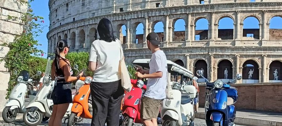 Rome: Ride as a Passenger on a Vespa on Guided City Tour - Why Riding as a Vespa Passenger Makes Sense Here