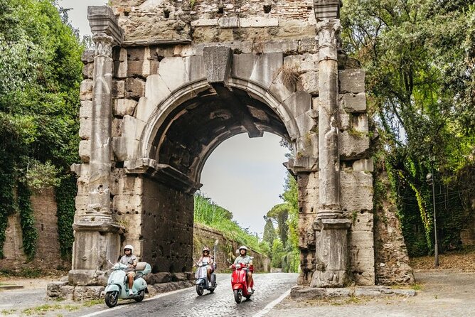 Rome Vespa 125cc Daily Rental - Why a 125cc Vespa rental is such a smart way to see Rome
