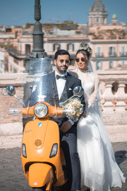 Rome: Vespa City Tour with Professional Photoshoot - Vatican City and Castel Sant’Angelo: see the icons without the long scramble