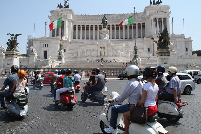 Rome Vespa Grand Tour - Meeting at Eco Move Rent and Getting Ready to Ride
