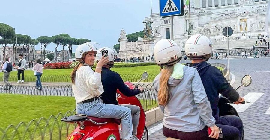 Rome Vespa Half-Day Tour with Private Driver - Route Styles: Main Sights vs Local Secrets