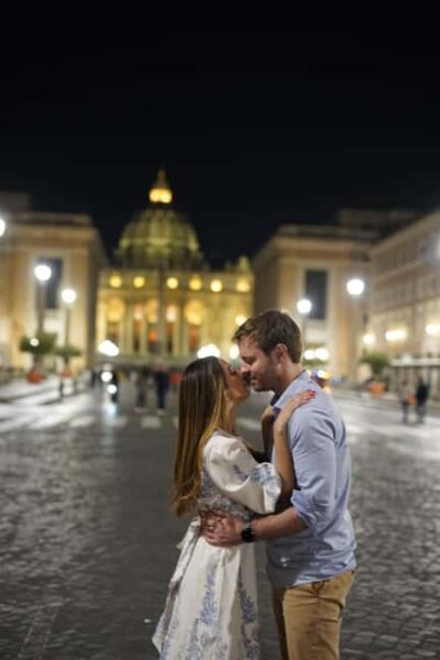 Rome: Vespa Night Experience with Aperol Spritz & Photos - Safety Briefing Before You Touch the Streets
