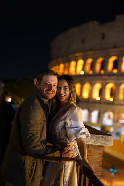 Rome: Vespa Night Tour with Aperol Spritz & Photos - Meeting Near Caffe Roma: What Happens Before You Ride