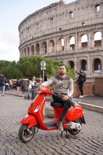 Rome Vespa: Photos, City Highlights, Sightseeing by Vespa - Guides, safety, and the photo coaching that people keep talking about